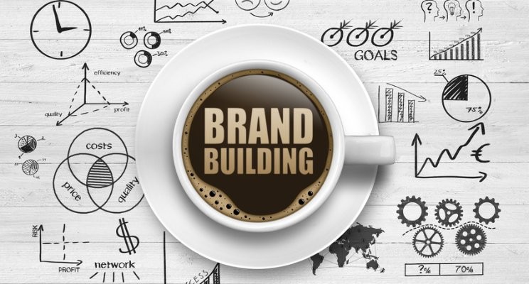 An employee personal brand v the business brand - can they work hand in hand?